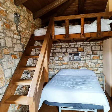 Erymanthos Country 칼라브리타