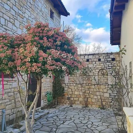 Erymanthos Country 샬레