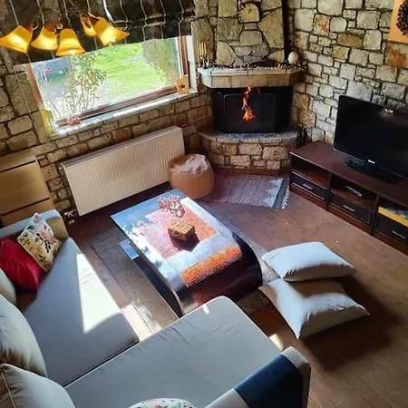 Erymanthos Country 샬레