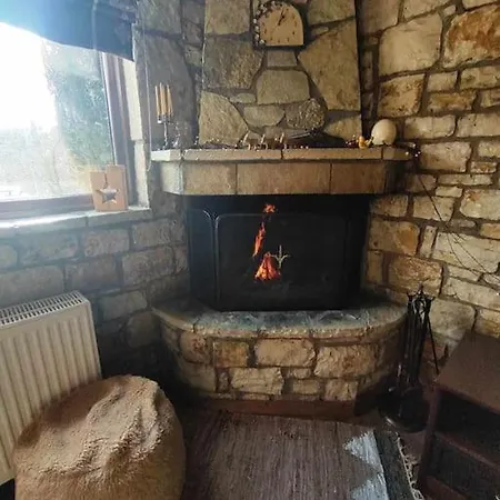 Erymanthos Country Chalet *