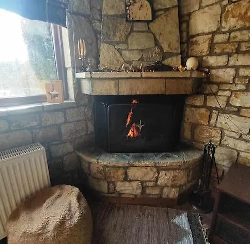 Erymanthos Country Alpehytte *