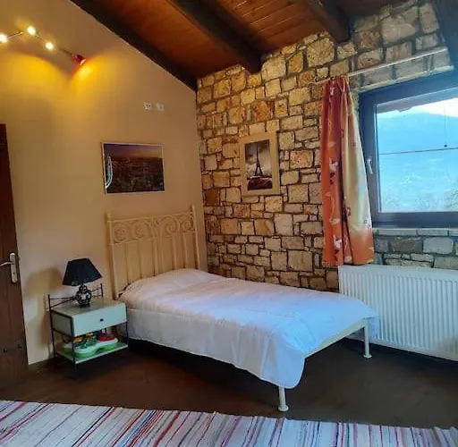 Alpehytte Erymanthos Country Kalavryta